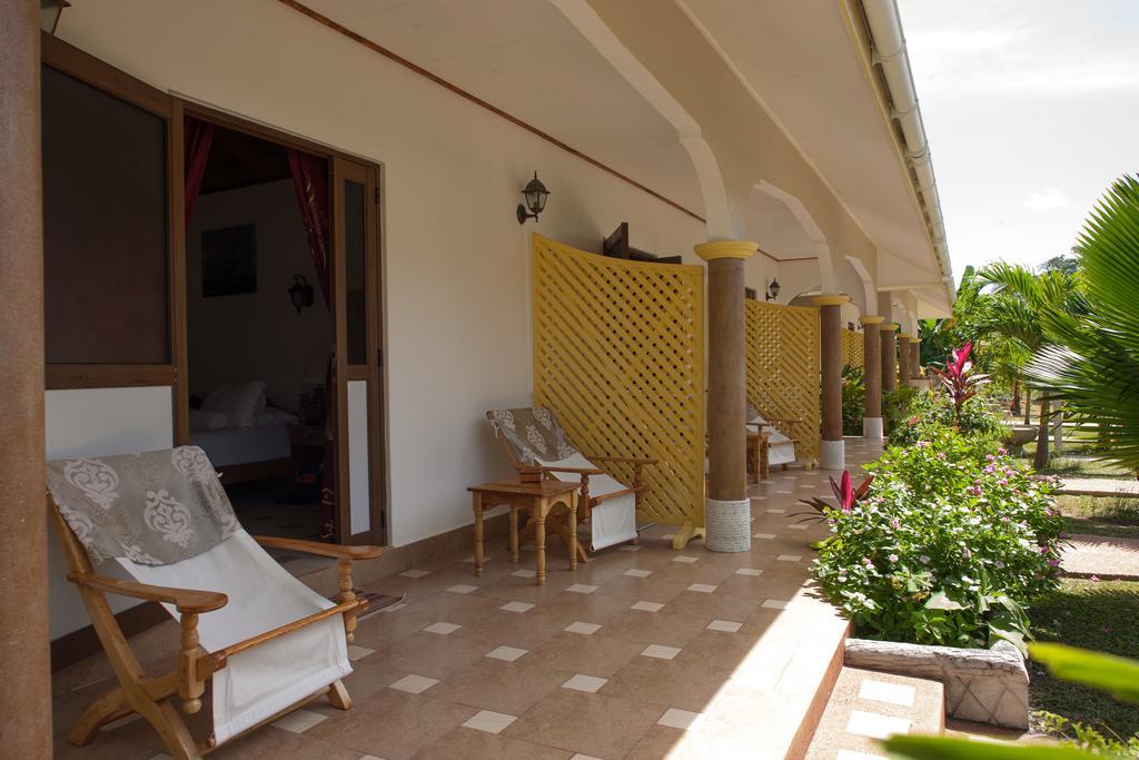 Etoile Labrine Guest House La Digue  Chambre photo