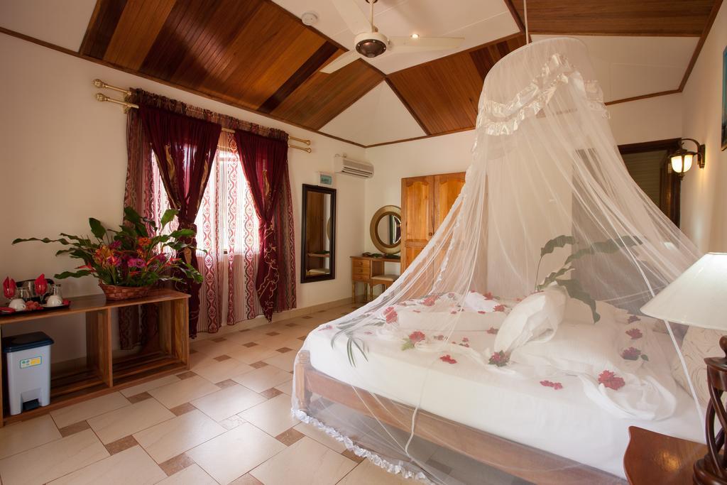 Etoile Labrine Guest House La Digue  Extérieur photo